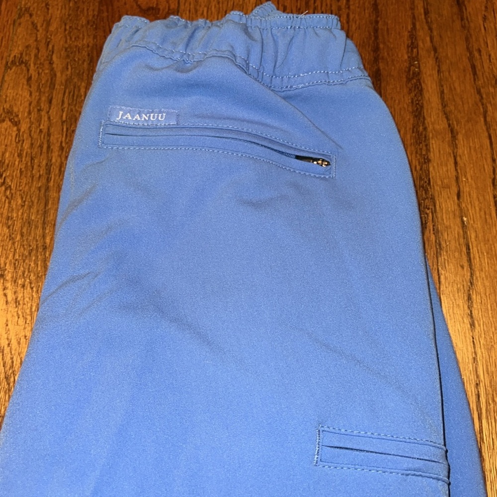 New without tags blue Jaanuu scrub bottoms - Picture 4 of 4